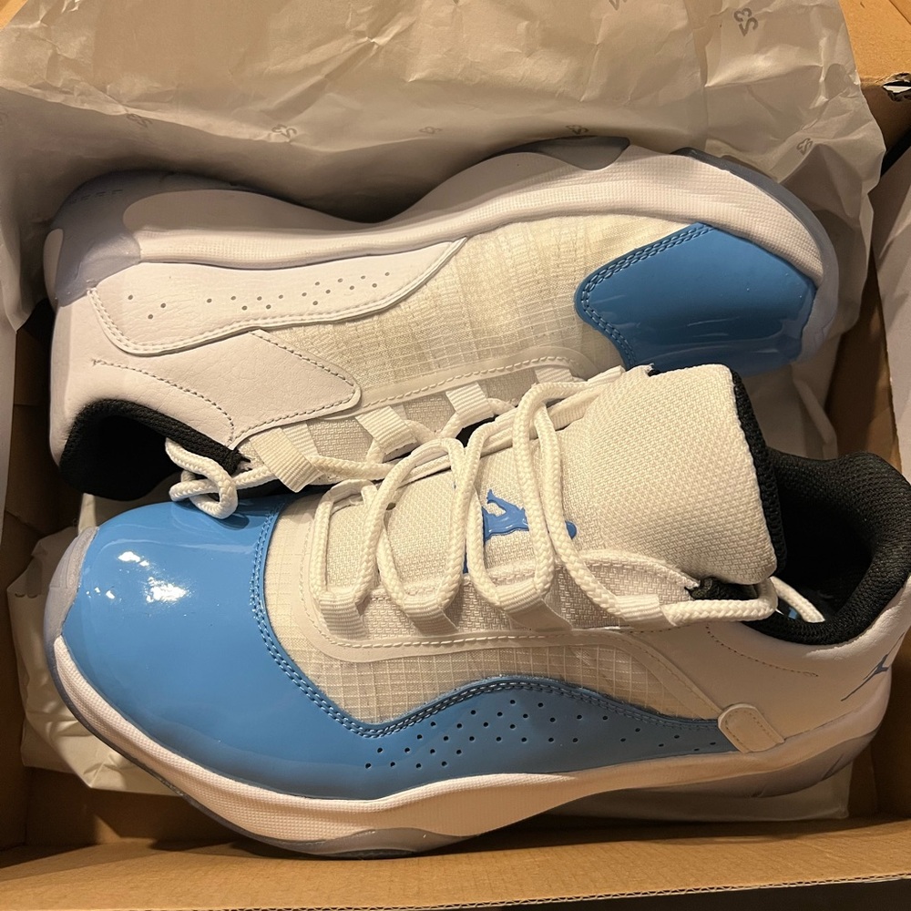 Air Jordan 11 CMFT Low GS UNC White Blue New CZ0907-114 6.5Y